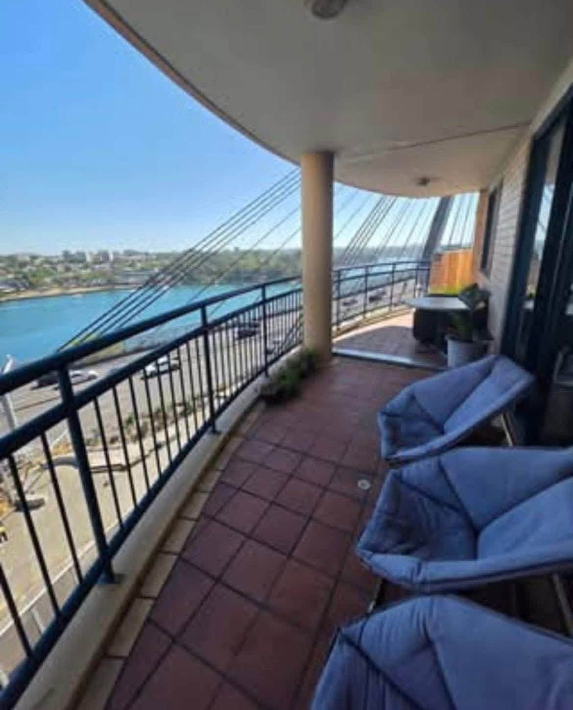 [Pyrmont] Apartment for rent