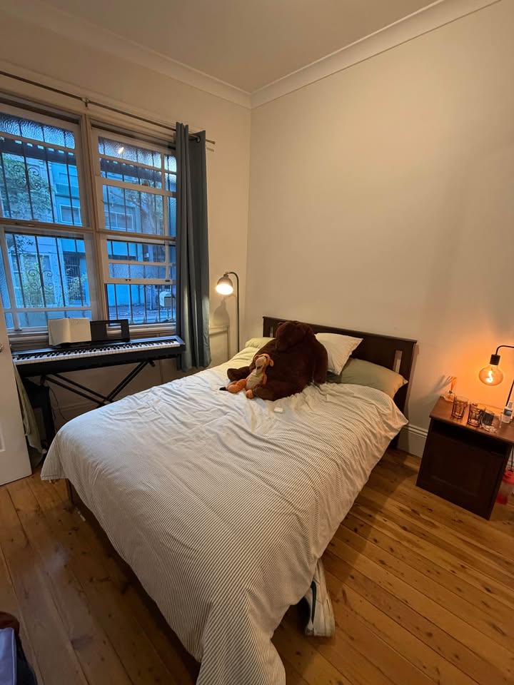Room Available in Surry Hills