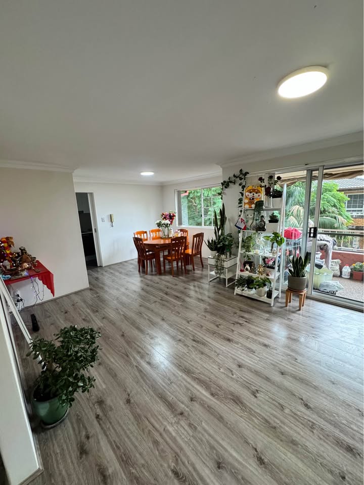Single Room Available for One Male – Strathfield